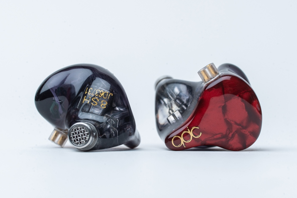 Hifi 8SH｜qdc｜株式会社アユート PCパーツ・VR・オーディオ等周辺機器